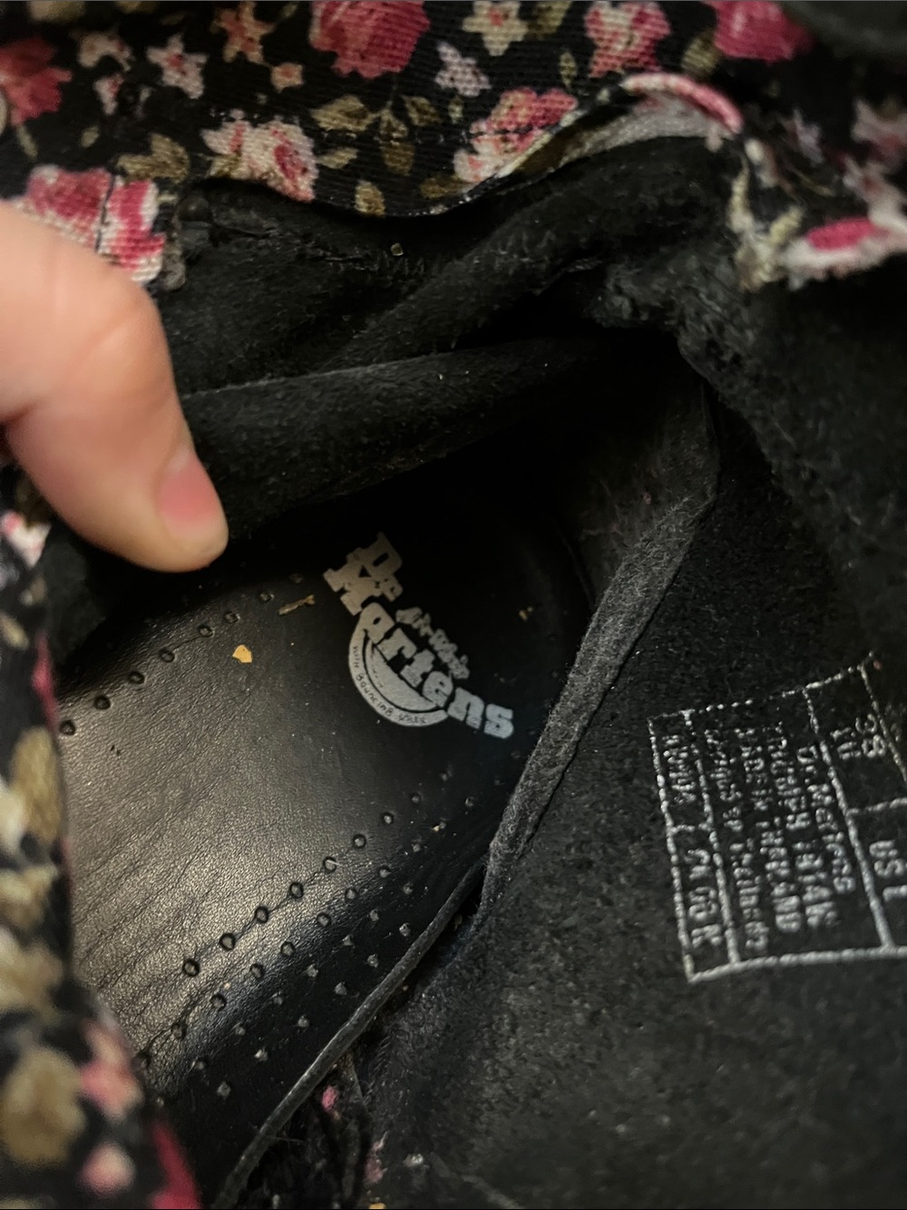 Black inter floral boots. Dr. Martens - Picture 9 of 9